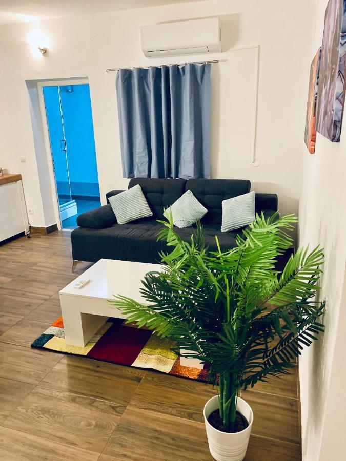 Apartments Stara Baška Екстериор снимка