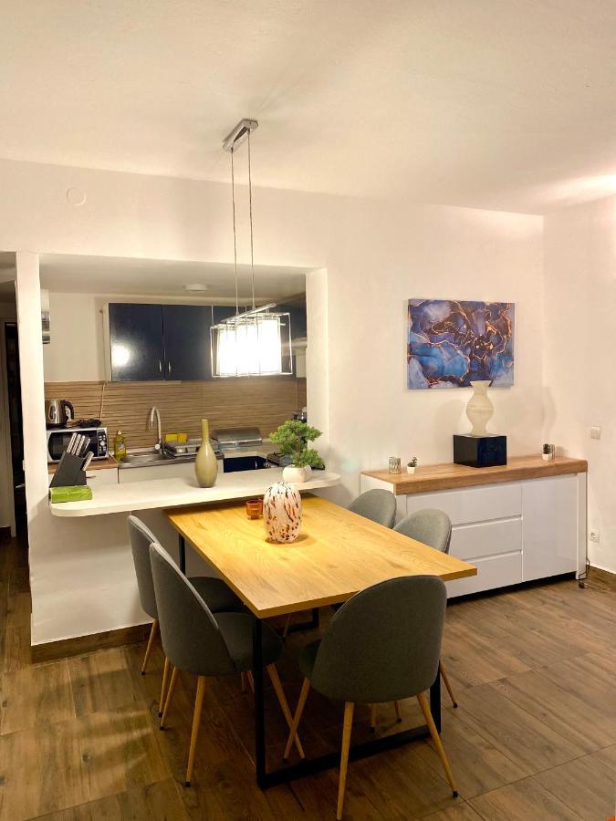 Apartments Stara Baška Екстериор снимка